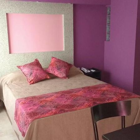 Hotel La Galeria กอร์เรียนเตส ภายนอก รูปภาพ